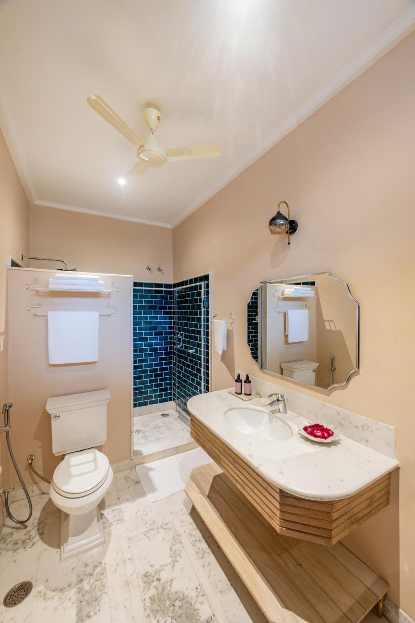 Bed and Breakfast Niravi Jaipur Zimmer foto
